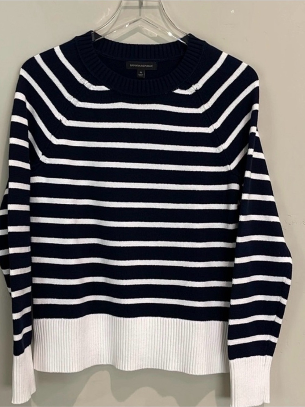 Banana Republic Preppy Nautical Coastal Americana Navy White Stripe Crew Sweater